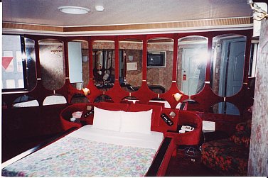 Taipei, Taiwan: Red room for a blue man